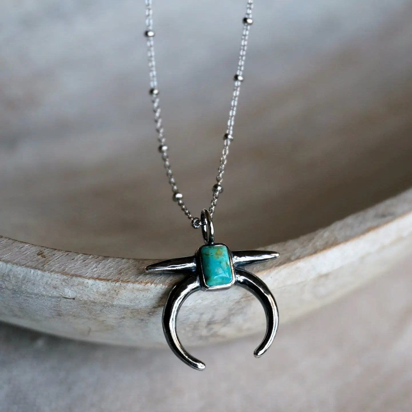 Naja Turquoise Necklace