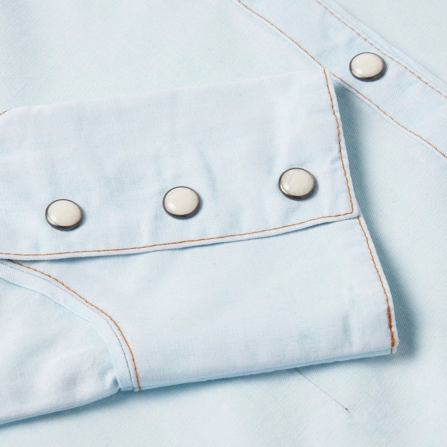 Western Pearl Snap Shirt - Light Wash