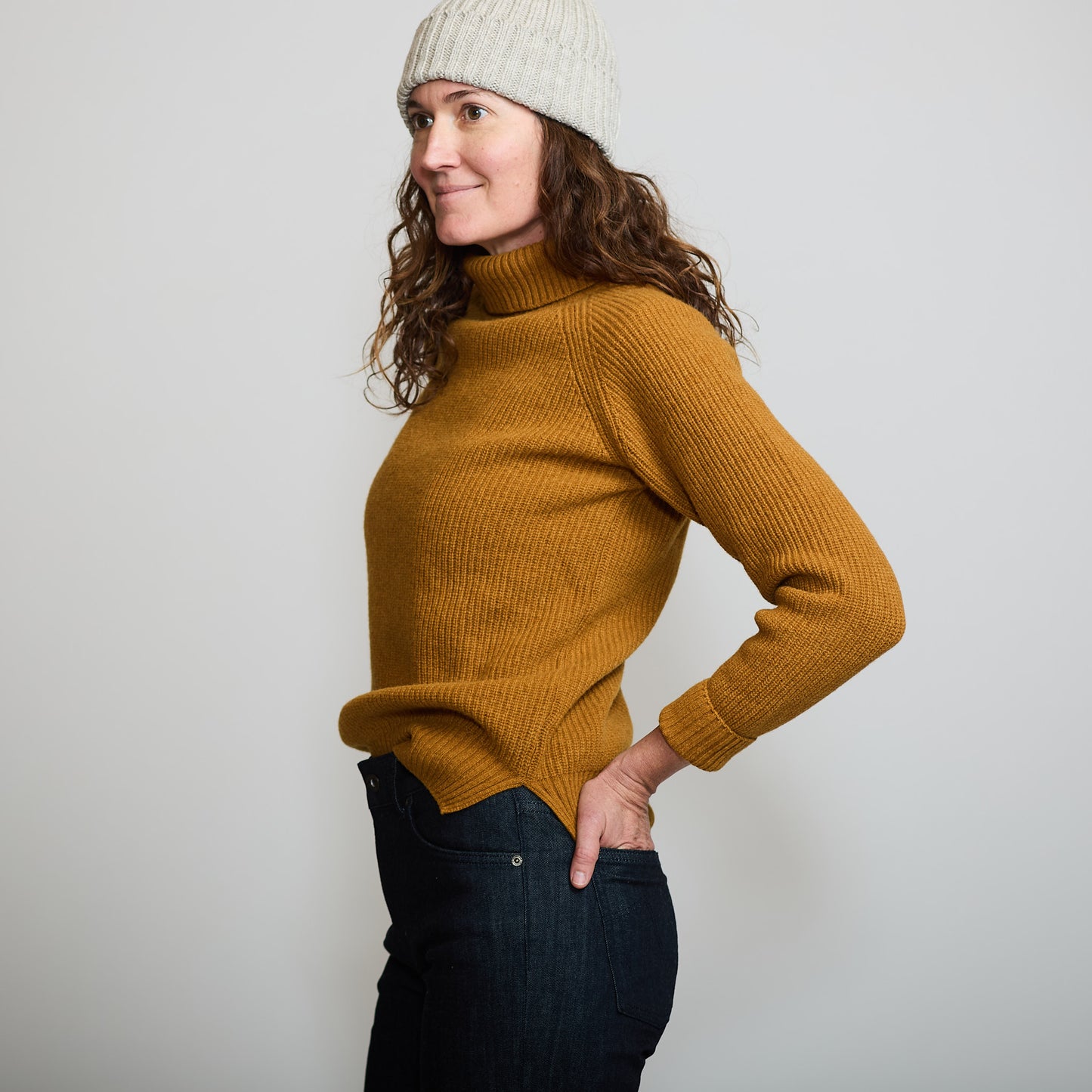 Lambswool Turtleneck - Amber