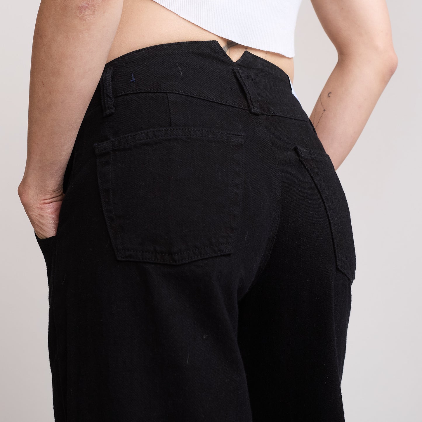 Athena Wide Leg Jeans - Hackney