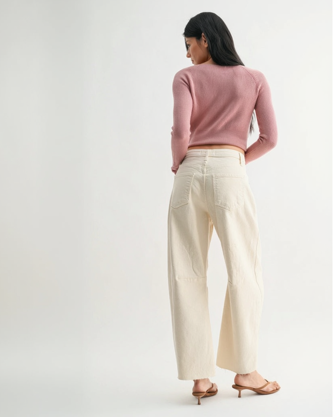 Barrel Jeans with Seamed Edge