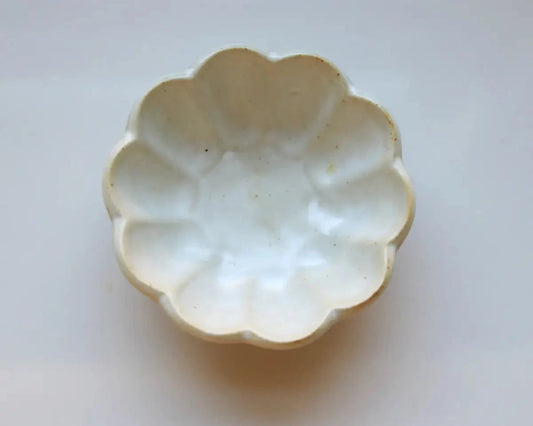 Flower Petal Pinch Bowl
