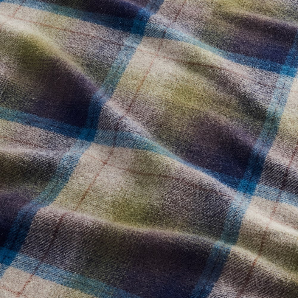 Pendleton Motor Robe Throw With Leather Carrier