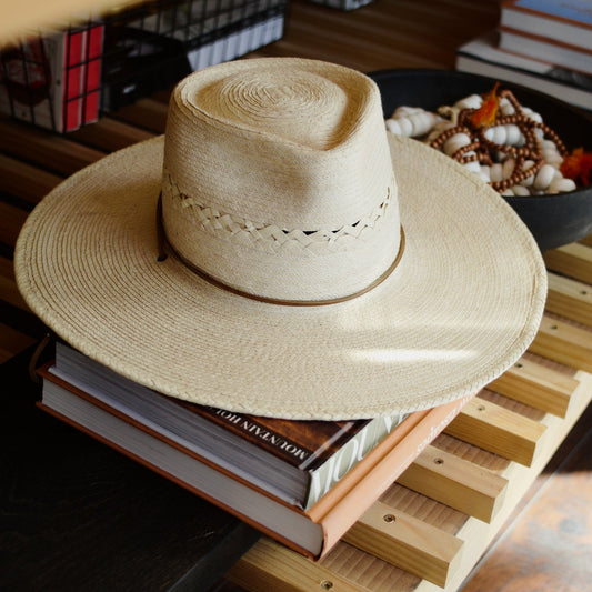 Vented Tear-Drop Palm Hat