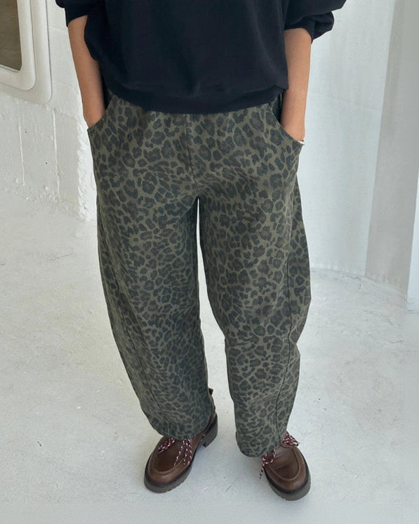 Arc Pants - Fern Leopard